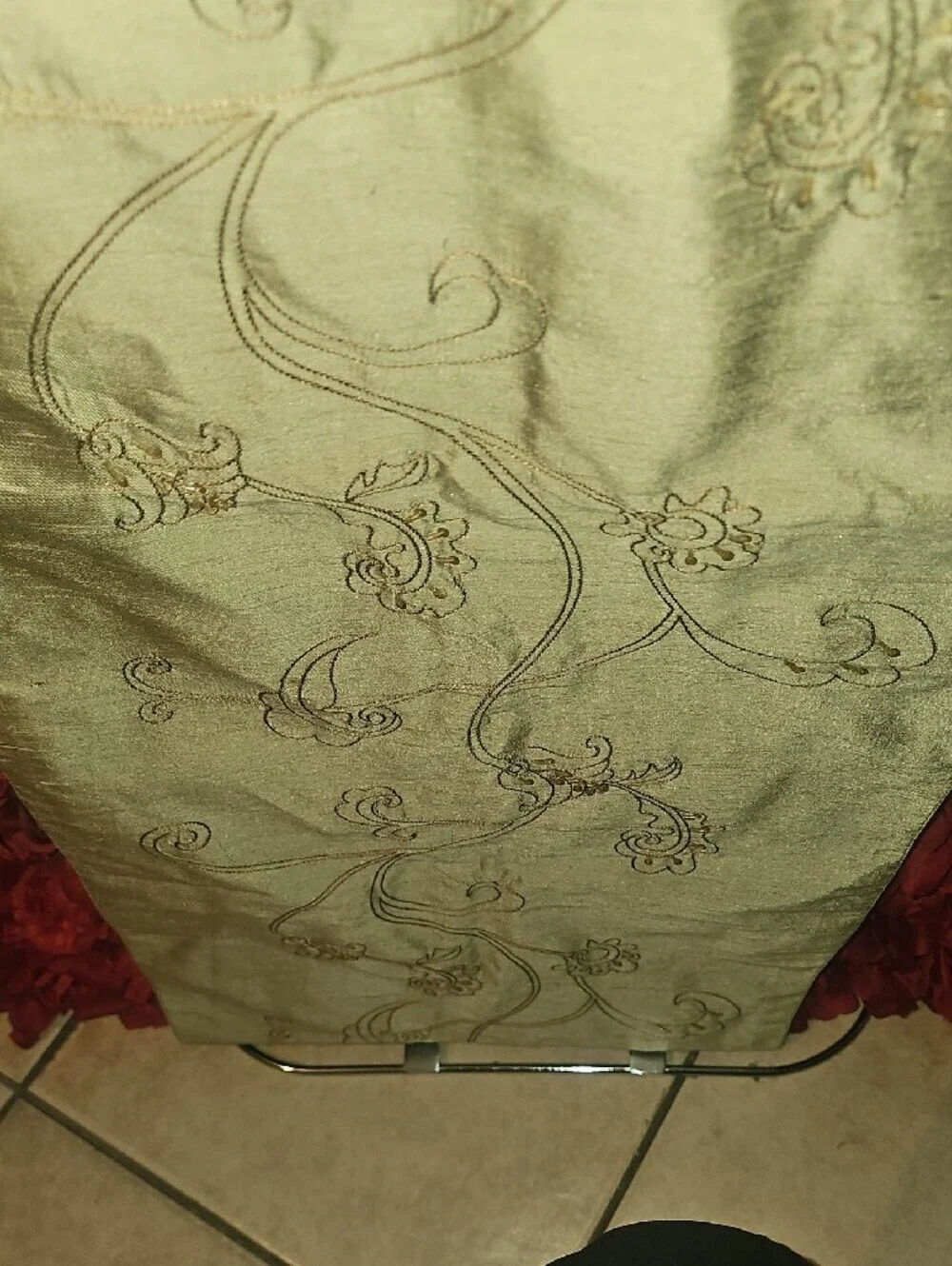 Pottery Barn Gold Embroidered Floral Table Runner Like New